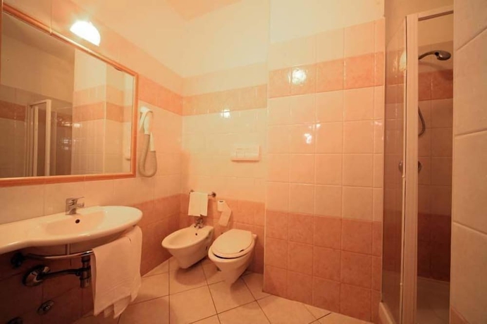 Imagen de la habitación del Hotel Residence Adria. Foto 4