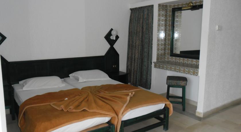 Imagen de la habitación del Hotel Residence Ain Meriem. Foto 3