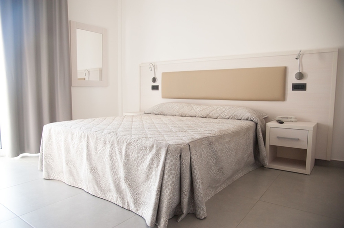 Imagen de la habitación del Hotel Residence Albachiara. Foto 3
