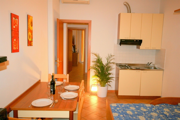 Imagen de la habitación del Hotel Residence Algarve. Foto 6