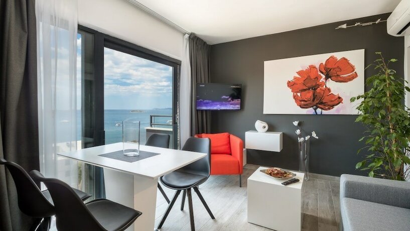 Imagen de la habitación del Hotel Residence Alpha. Foto 18