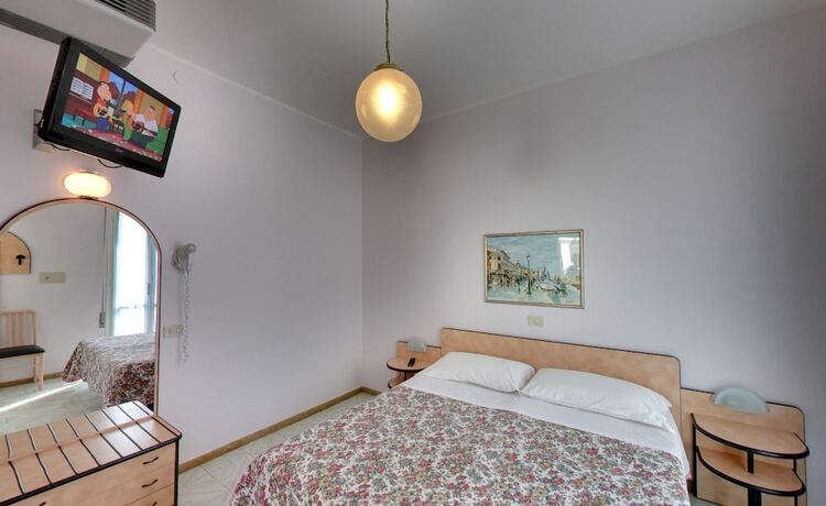 Imagen de la habitación del Hotel Residence Amalfi. Foto 15