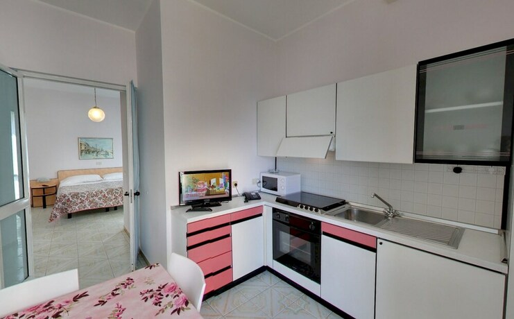 Imagen de la habitación del Hotel Residence Amalfi. Foto 20