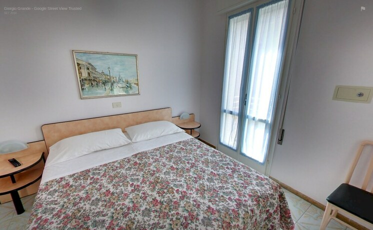 Imagen de la habitación del Hotel Residence Amalfi. Foto 24