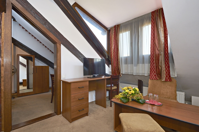 Imagen de los interiores del Hotel Residence Ambient. Foto 14