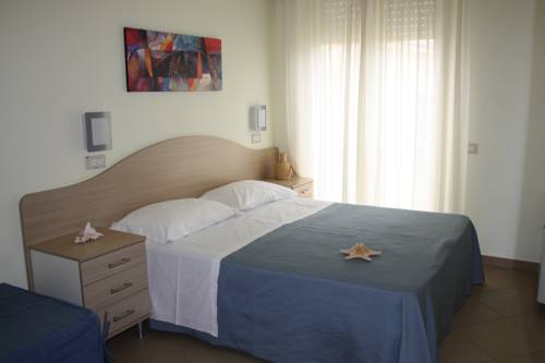 Imagen de la habitación del Hotel Residence Anchisemare, Alba Adri&aacute;tica. Foto 3