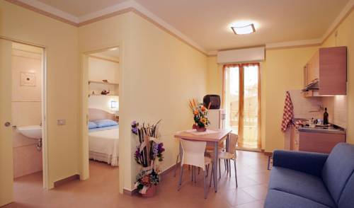 Imagen de la habitación del Hotel Residence Anchisemare, Alba Adri&aacute;tica. Foto 8