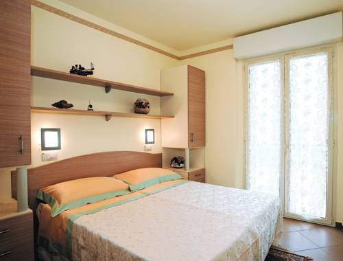 Imagen de la habitación del Hotel Residence Anchisemare, Alba Adri&aacute;tica. Foto 11
