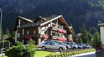 Imagen de los interiores del Hotel Residence Apfel. Foto 15