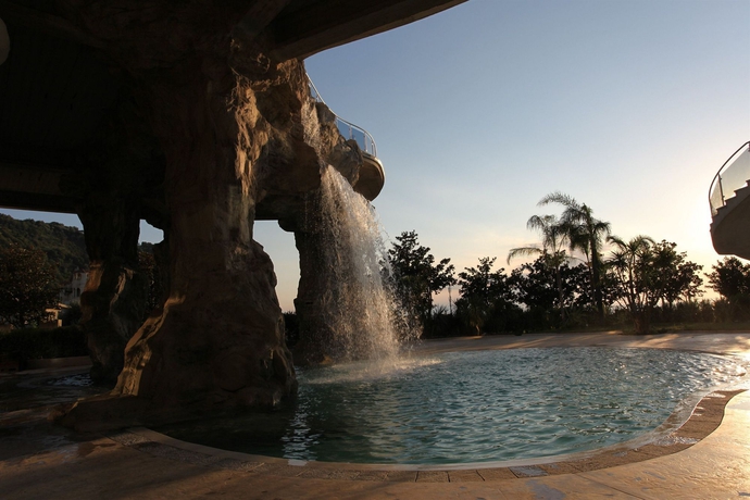 Imagen de la piscina del Hotel Residence Arcobaleno. Foto 10