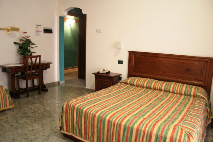 Imagen de la habitación del Hotel Residence Arcobaleno. Foto 6