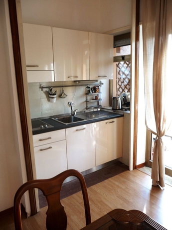 Imagen de la habitación del Hotel Residence Aurelia Antica. Foto 3