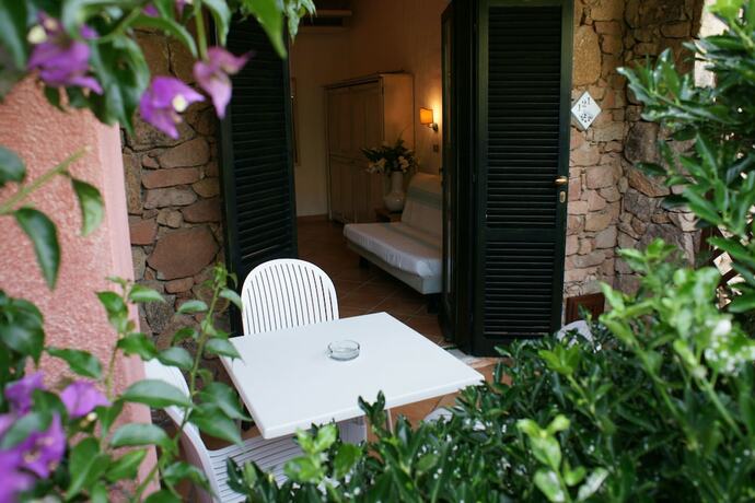 Imagen general del Hotel Residence Baia Caddinas. Foto 5