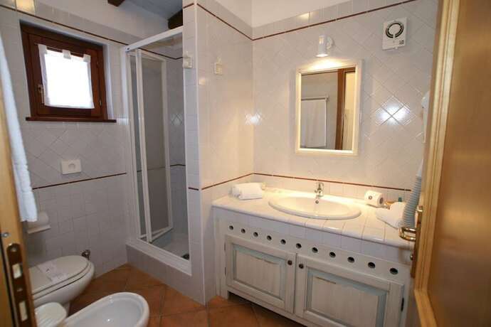 Imagen general del Hotel Residence Baia Caddinas. Foto 10