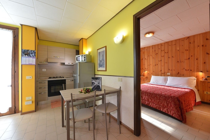Imagen de la habitación del Hotel Residence Bellevue, Antey-Saint-Andre. Foto 10