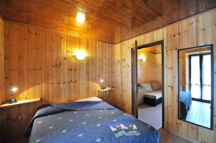 Imagen de la habitación del Hotel Residence Bellevue, Antey-Saint-Andre. Foto 16