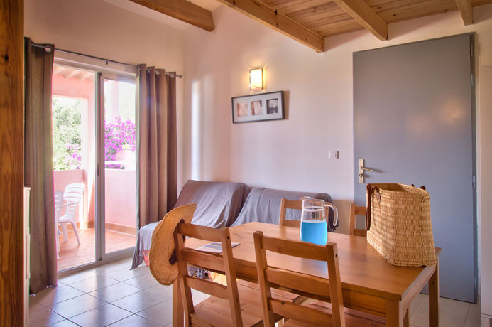 Imagen de los exteriores del Hotel Residence Benista. Foto 14