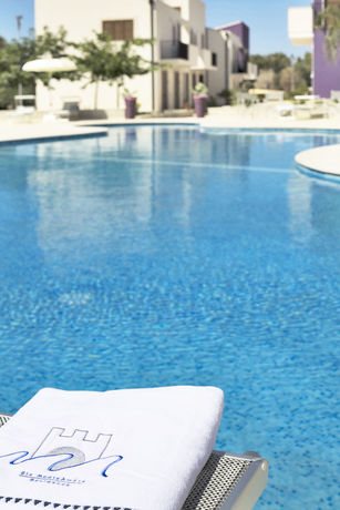 Imagen de la piscina del Hotel Residence Blu Modicamare. Foto 15