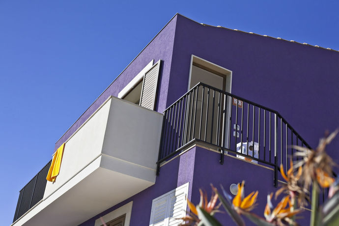 Imagen de los exteriores del Hotel Residence Blu Modicamare. Foto 11