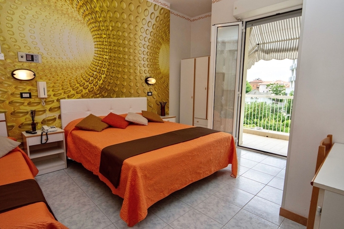 Imagen de la habitación del Hotel Residence Carla. Foto 5