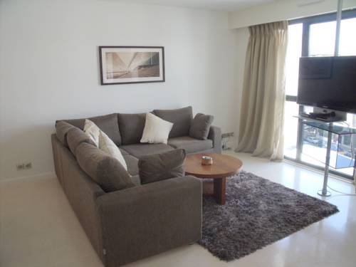 Imagen de la habitación del Hotel Residence Carlton Riviera. Foto 5