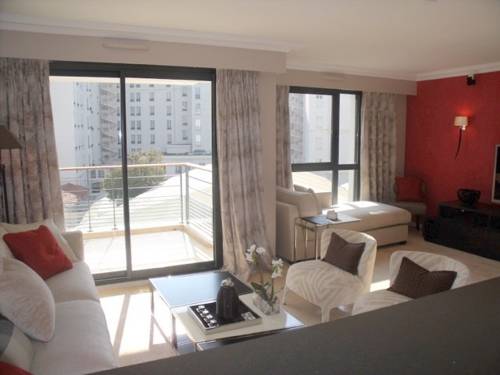 Imagen de la habitación del Hotel Residence Carlton Riviera. Foto 11