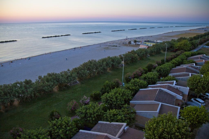 Imagen general del Hotel Residence Casabianca. Foto 11