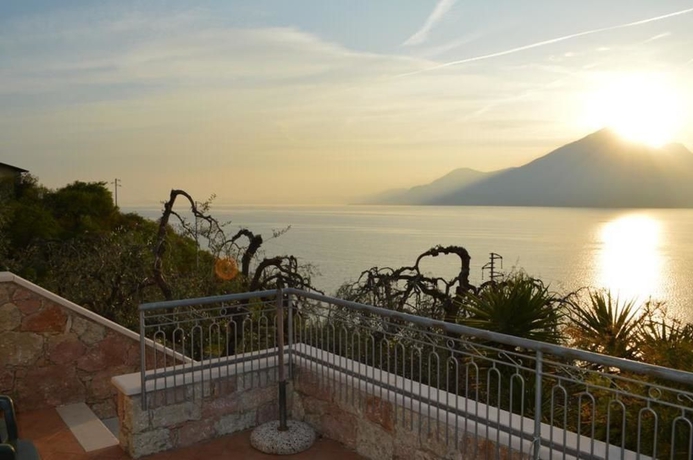 Imagen de los exteriores del Hotel Residence Castelli. Foto 10