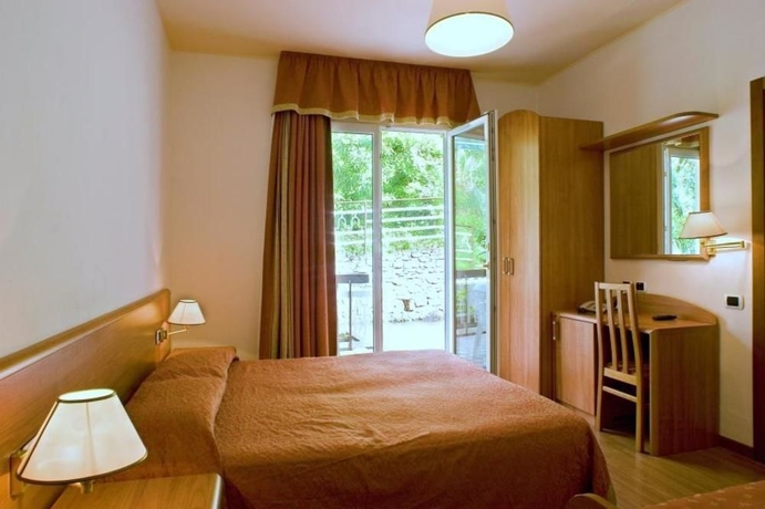 Imagen de la habitación del Hotel Residence Castelli. Foto 6