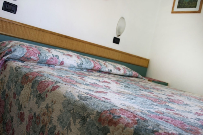 Imagen de la habitación del Hotel Residence Charles. Foto 13