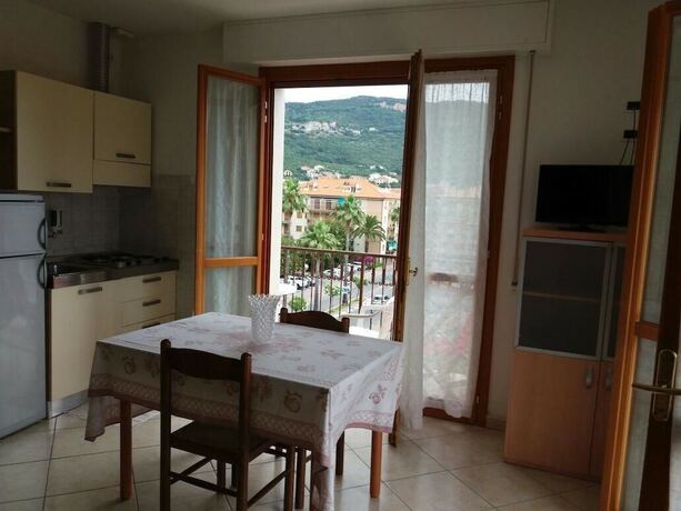 Imagen general del Hotel Residence Cherie. Foto 11