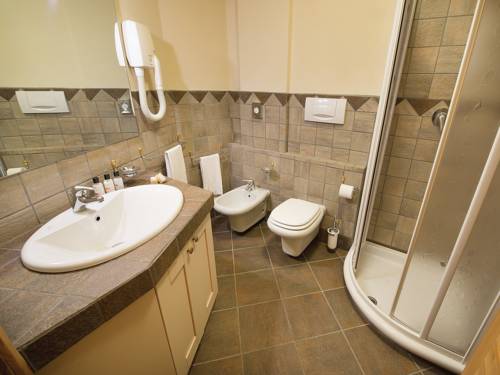 Imagen de la habitación del Hotel Residence Club Ponte Di Legno. Foto 5