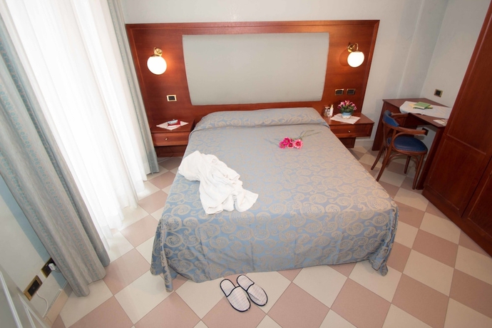 Imagen de la habitación del Hotel Residence Costazzurra. Foto 4