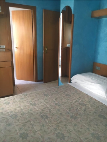 Imagen de la habitación del Hotel Residence D'azeglio. Foto 9