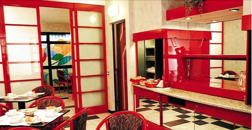 Imagen del bar/restaurante del Hotel Residence D'azeglio. Foto 3