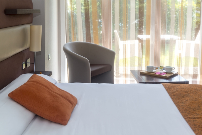 Imagen de la habitación del Hotel Residence De Diane. Foto 6