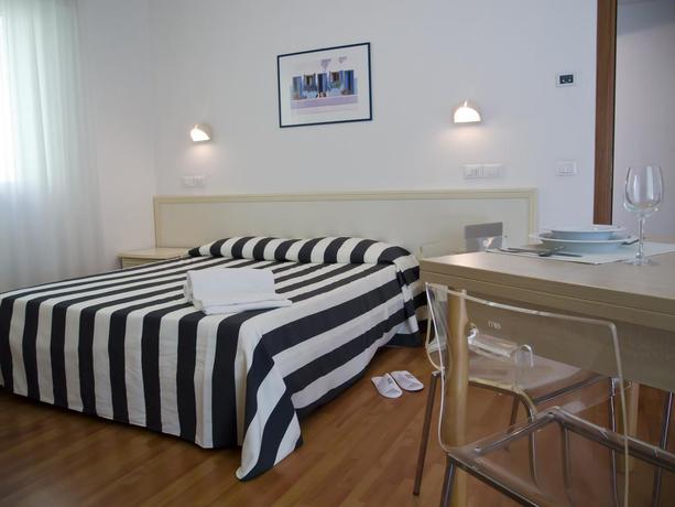 Imagen de la habitación del Hotel Residence Divina. Foto 4