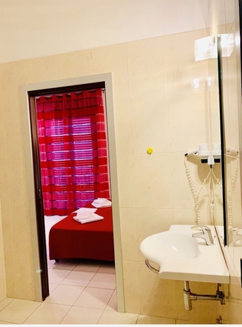 Imagen de la habitación del Hotel Residence Domus, Rimini. Foto 2