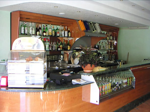Imagen del bar/restaurante del Hotel Residence Domus, Santa Maria del Cedro. Foto 5