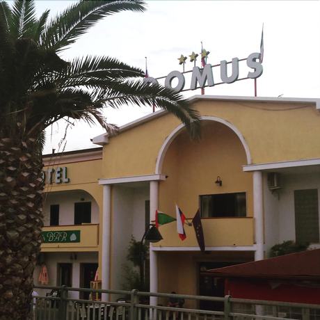 Imagen general del Hotel Residence Domus, Santa Maria del Cedro. Foto 3