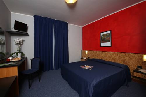 Imagen de la habitación del Hotel Residence Ducale, Porto Mantovano. Foto 8
