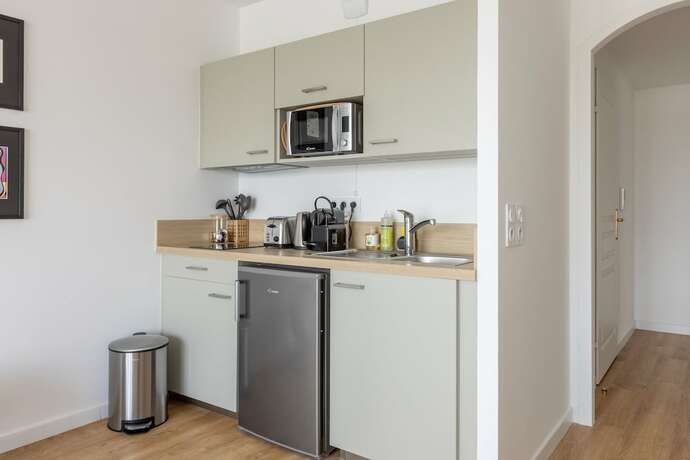 Imagen general del Hotel Residence Edgar Suites Levallois - Jules Verne. Foto 2
