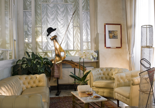 Imagen de los interiores del Hotel Residence Esplanade. Foto 16