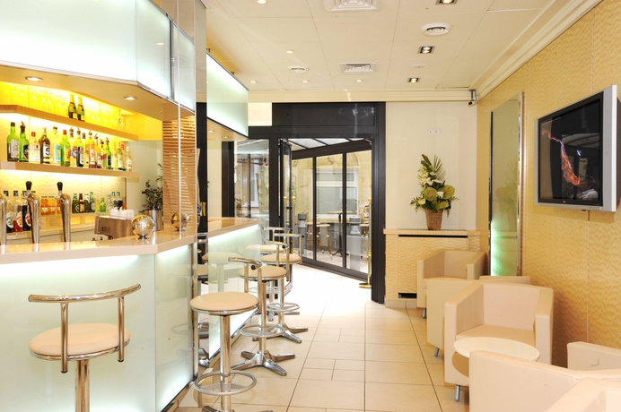 Imagen del bar/restaurante del Hotel Residence Europe and Spa. Foto 2