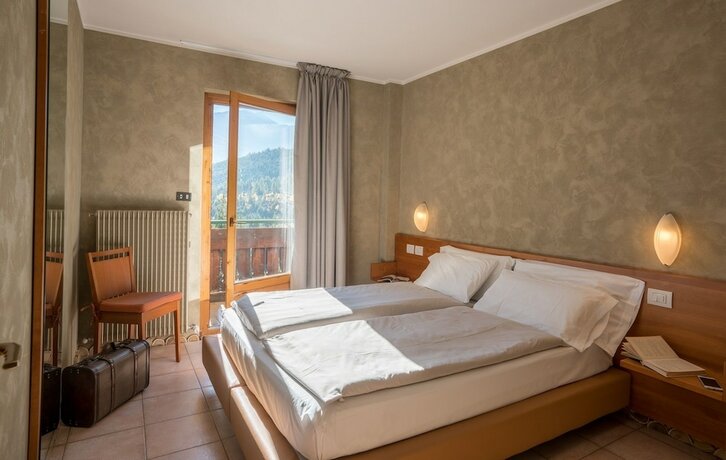 Imagen de la habitación del Hotel Residence Fior D'alpe. Foto 34