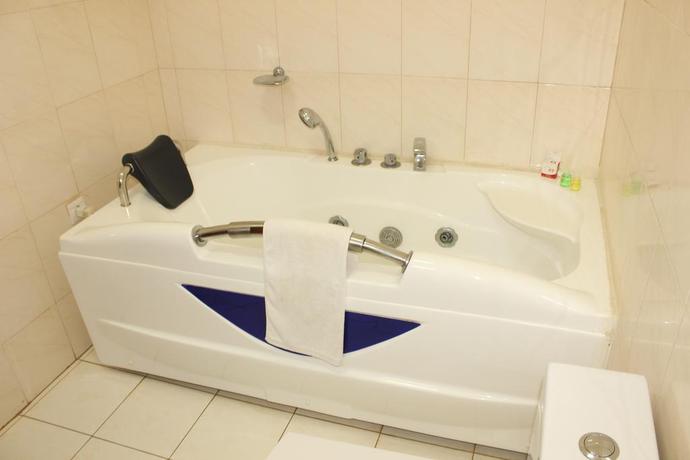 Imagen de los interiores del Hotel Residence Flamani. Foto 8