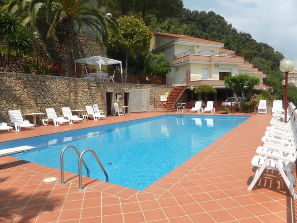 Imagen general del Hotel Residence Green Park. Foto 1