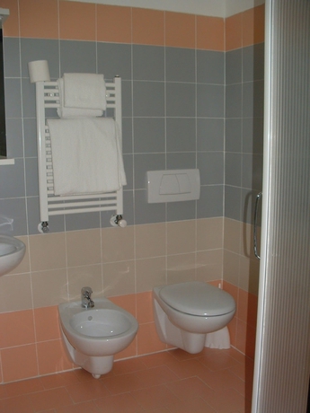 Imagen de la habitación del Hotel Residence Holiday, Baveno. Foto 10