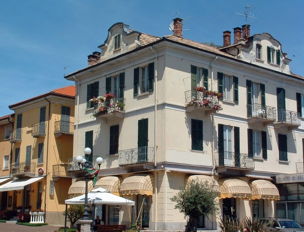 Imagen general del Hotel Residence Holiday, Baveno. Foto 2