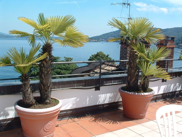 Imagen de los exteriores del Hotel Residence Holiday, Baveno. Foto 13